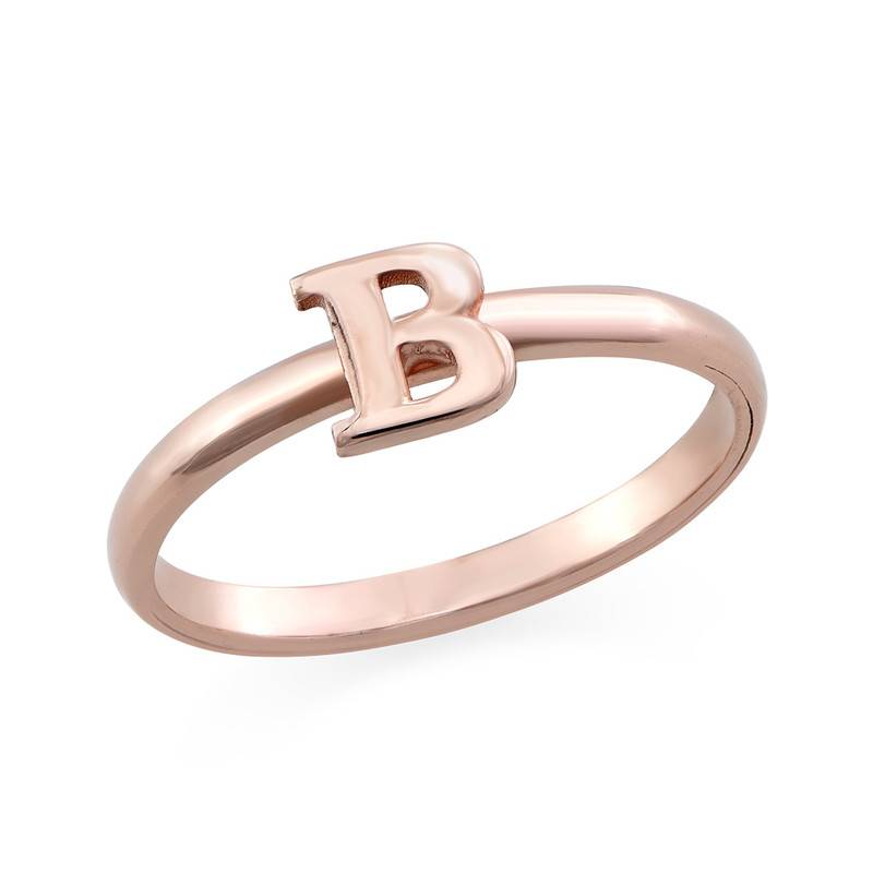 Anillo de Inicial en Chapa de Oro Rosa-2 Anillo de Inicial en Chapa de Oro Rosa-2 foto de producto