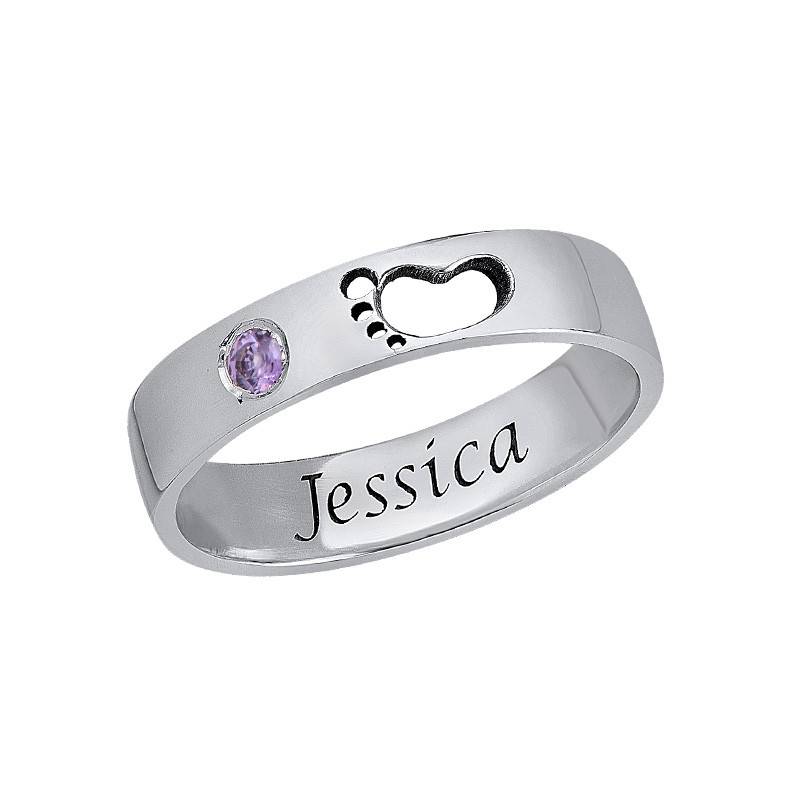 Anillo Piecitos de Bebé con Grabado en Plata-1 Anillo Piecitos de Bebé con Grabado en Plata-1 foto de producto