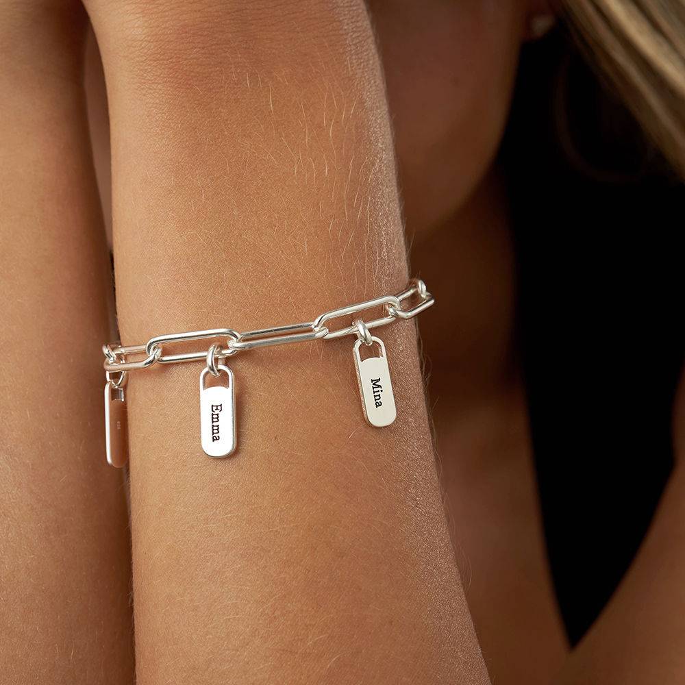 Pulsera de Eslabones Rory con Dijes Personalizados en Plata-2 foto de producto