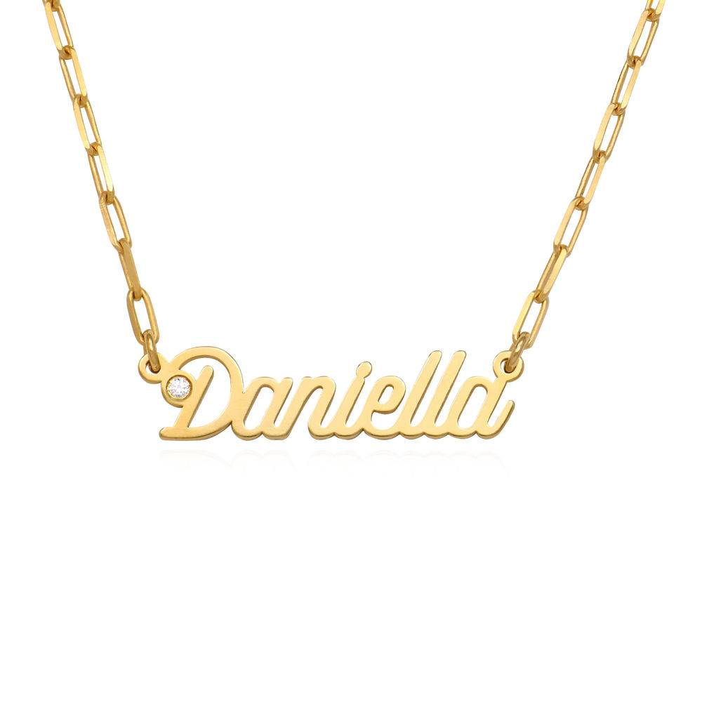 Collar de Eslabones con Nombre Cursiva con Diamante en Chapa de Oro-1 Collar de Eslabones con Nombre Cursiva con Diamante en Chapa de Oro-1 foto de producto