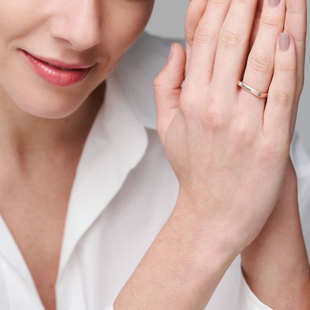Anillo Iris Cuadrado Personalizado con Diamante en Chapa de Oro Rosa-1 foto de producto