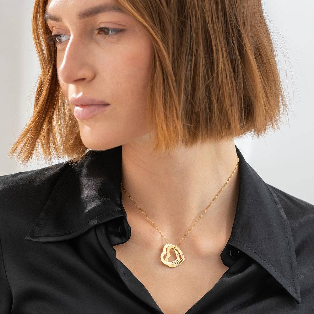 Collar Corazones Entrelazados Estilo Claire con Diamantes en Baño de Oro-2 foto de producto