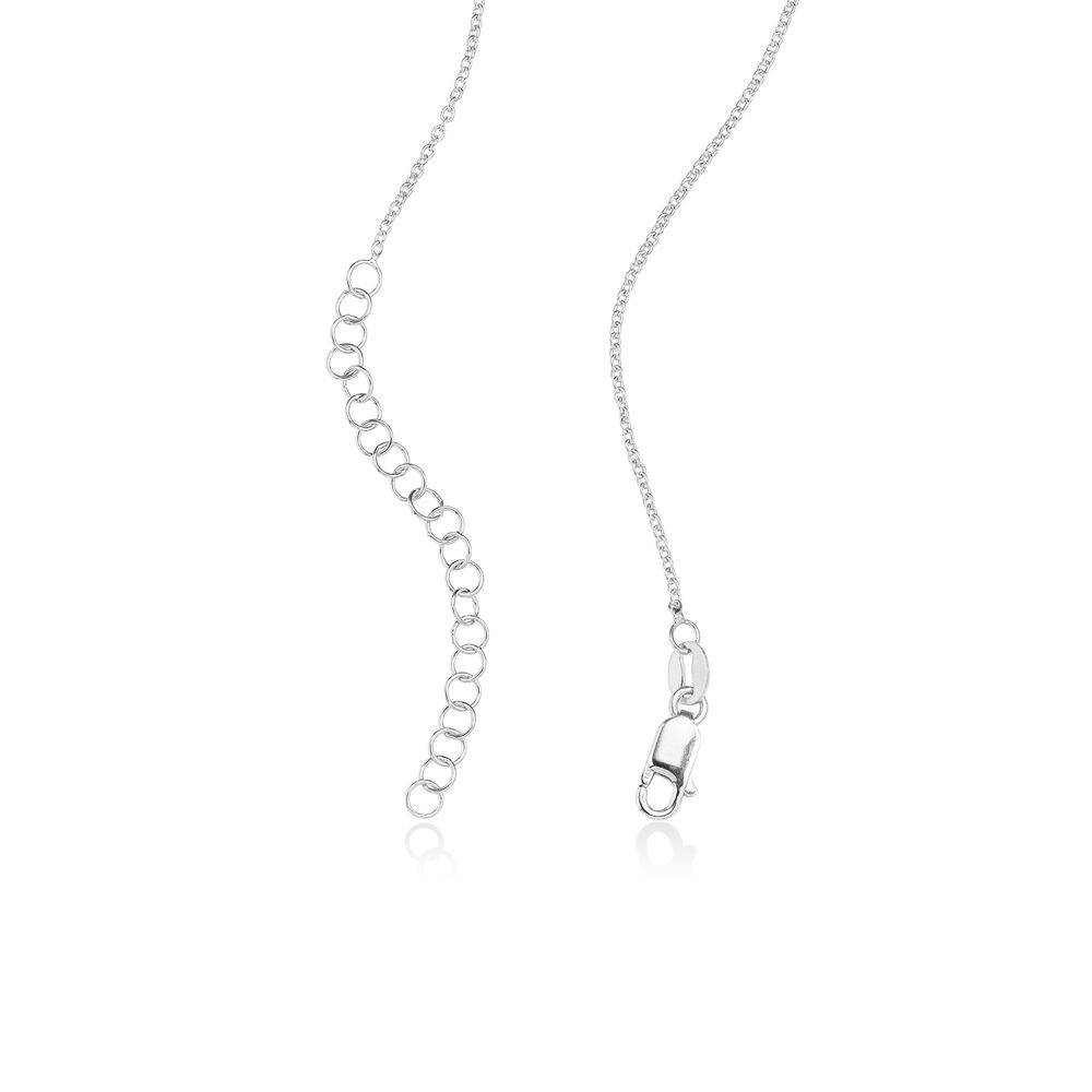 Collar Colgante Familiar Grabado con Piedras de Nacimiento en Plata-8 Collar Colgante Familiar Grabado con Piedras de Nacimiento en Plata-8 foto de producto