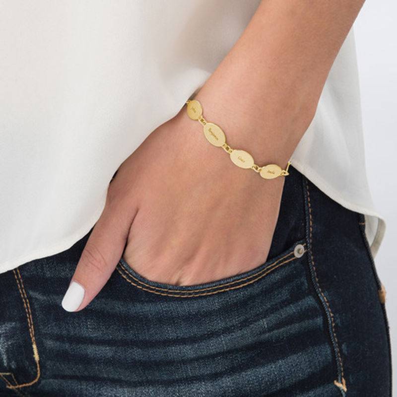 Pulsera con Nombres de Niñas para Mamá en Vermeil de Oro-5 Pulsera con Nombres de Niñas para Mamá en Vermeil de Oro-5 foto de producto