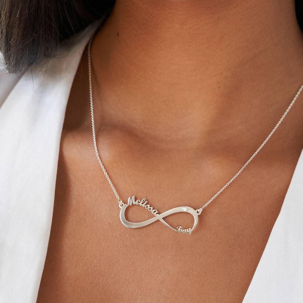 Collar Infinito con Nombre con Diamante en Plata-2 foto de producto