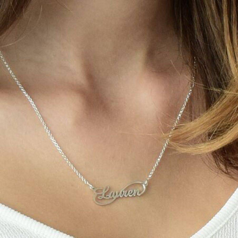 Collar con Nombre Estilo Infinito en Plata Esterlina-2 foto de producto