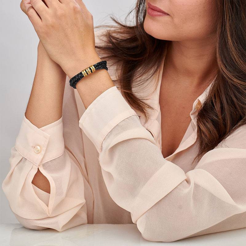 Pulsera de Cuero Negro Trenzado para Mujer con Cuentas Grabadas en Vermeil de Oro-2 foto de producto