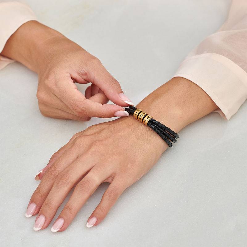 Pulsera de Cuero Negro Trenzado para Mujer con Cuentas Grabadas en Vermeil de Oro-3 foto de producto