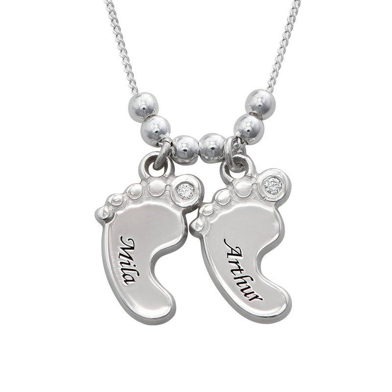 Joyería de Mamá – Collar Piecitos de Bebé con Diamantes en Plata-1 foto de producto