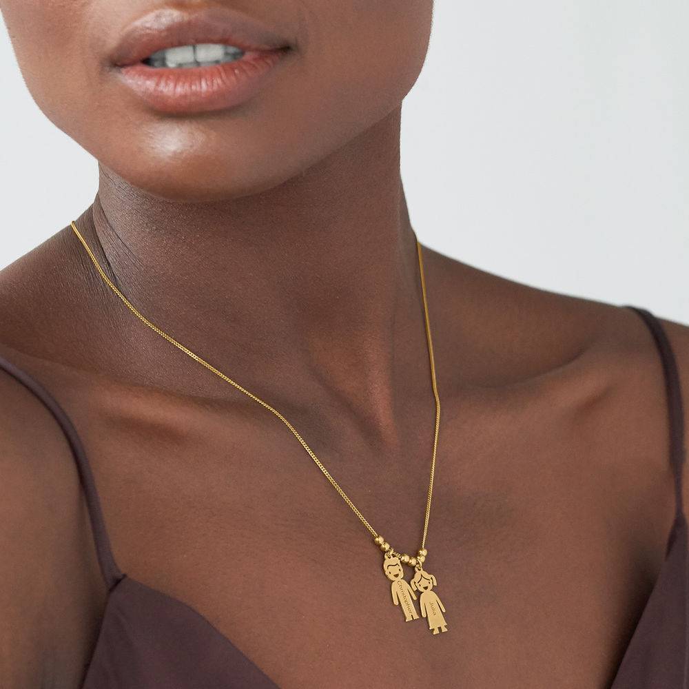 Collar con Colgantes Niño y Niña Personalizado en Chapa de Oro-1 foto de producto