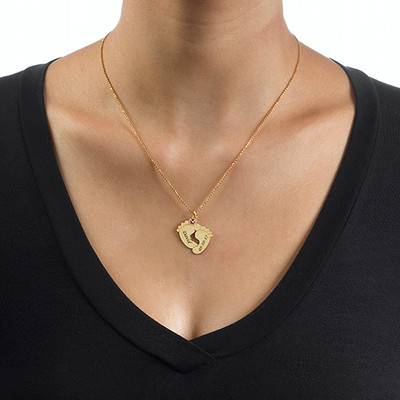 Collar Piecitos de Bebé en Baño de Oro-3 foto de producto