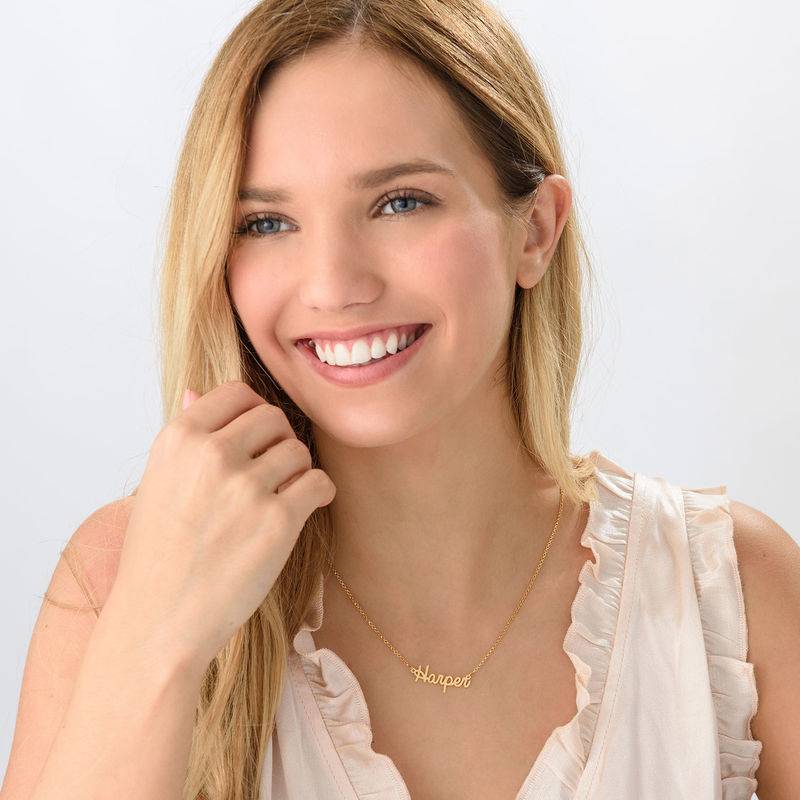 Collar con Nombre Pequeño en Cursiva en Vermeil de Oro-1 foto de producto