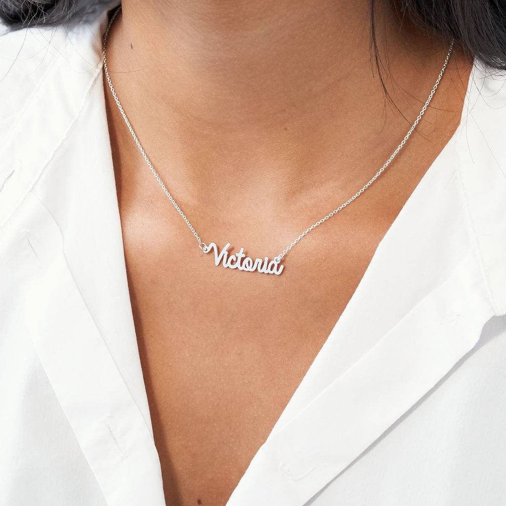 Collar con Nombre Cursivo en Plata-3 Collar con Nombre Cursivo en Plata-3 foto de producto