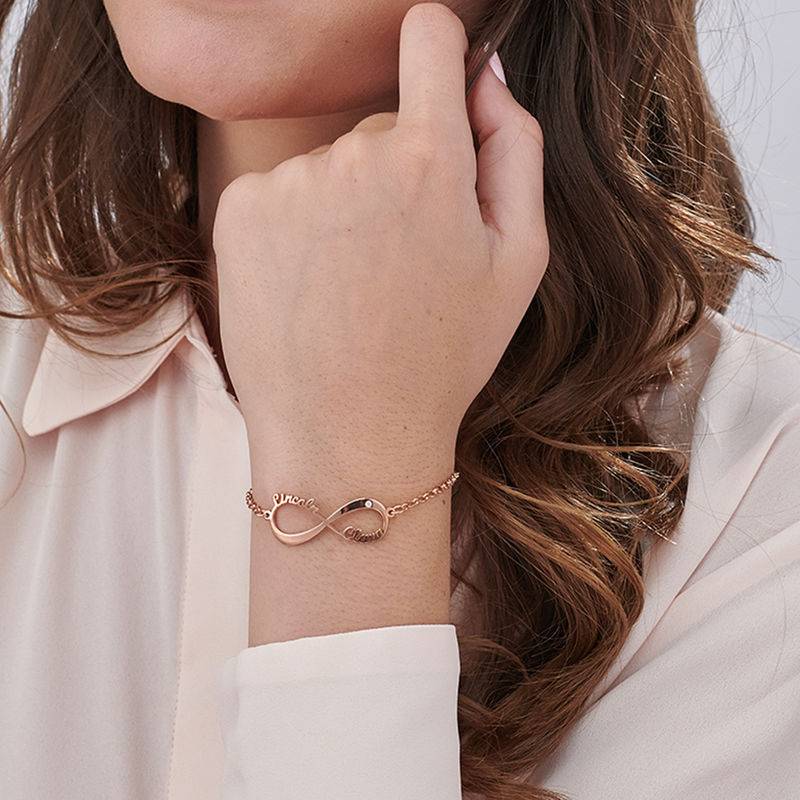 Pulsera Infinito con Nombre y Diamante en Chapa de Oro Rosa-1 Pulsera Infinito con Nombre y Diamante en Chapa de Oro Rosa-1 foto de producto