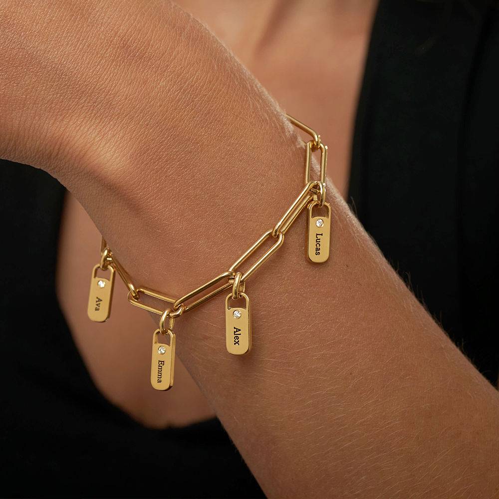 Pulsera de Eslabones Rory con Dijes Personalizados con Diamantes en Baño de Oro-1 foto de producto