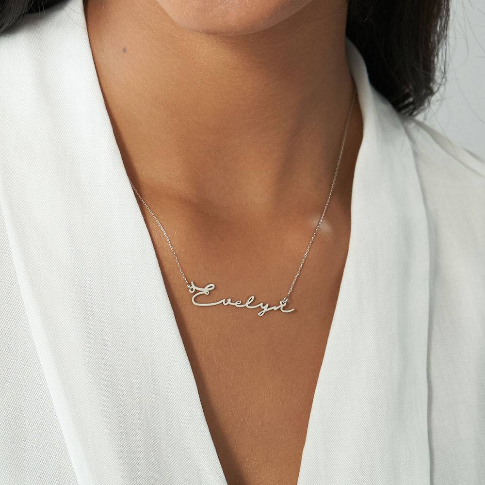 Collar con Nombre de Firma en Oro Blanco 10K-3 foto de producto