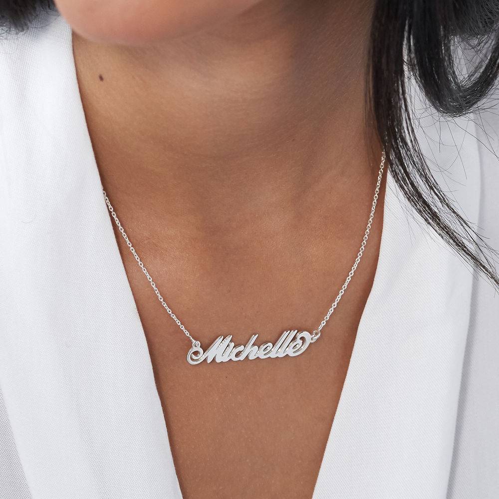 Collar con Nombre Carrie Pequeño en Plata Esterlina-2 foto de producto